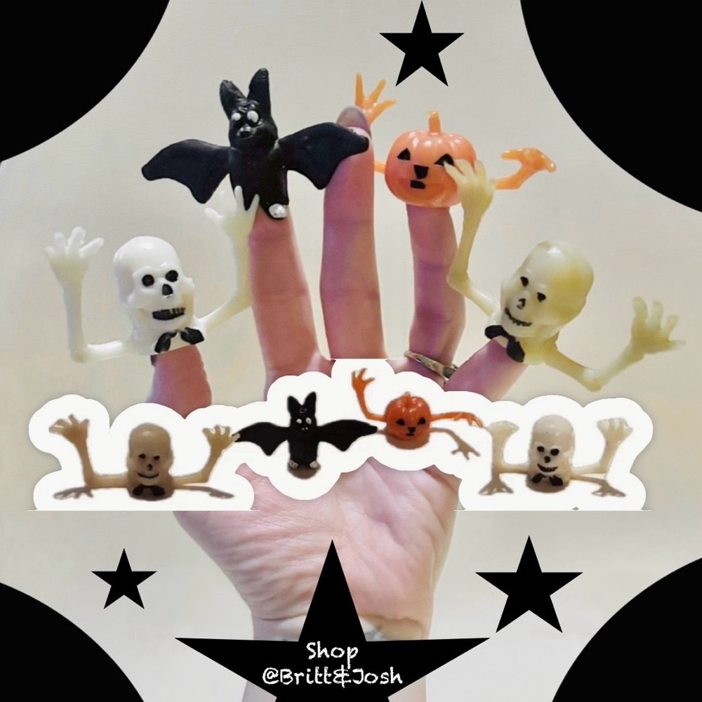 Halloween Themed finger puppets selection
